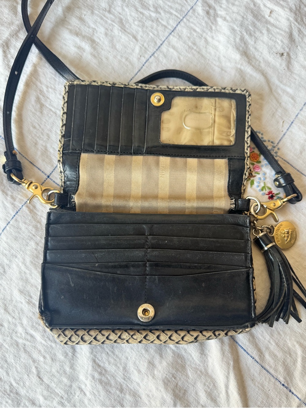 Rare Snake-Embossed Convertible  Crossbody/Clutch - Picture 2 of 4